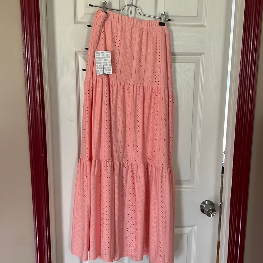 ⭐️BOGO50⭐️ Lularoe L Poppy maxi skirt NWT